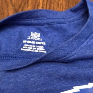 Boys Buffalo bills t shirt size medium